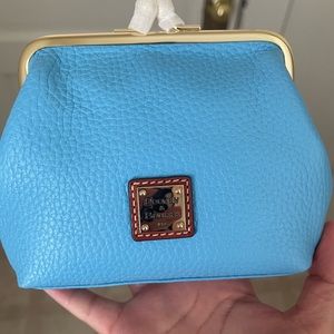Dooney & Bourke kiss lock